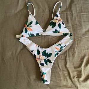 Floral bikini set